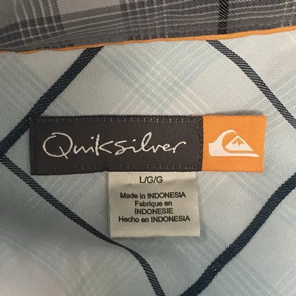 Quiksilver Mens Size Large Gray Black Plaid Button Up Shirt Short Sleeve